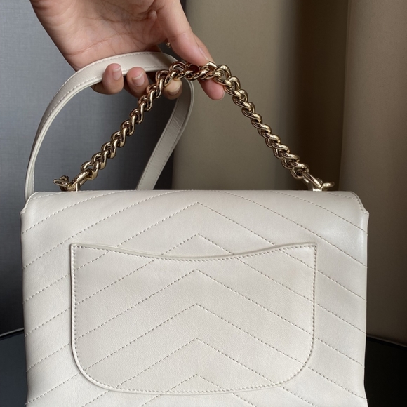 Chanel Coco Cheveon Flap Bag (Ivory) - Picture 2 of 12